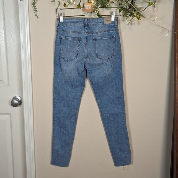 Zara Denim Embroidered Crystal Jeans Size 26 - Picture 9 of 10